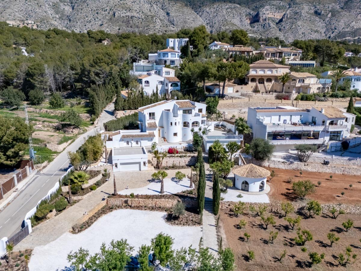 Villa i Altea, Alicante, Spanien 5 sovrum, 273 kvm. Nr. 148939