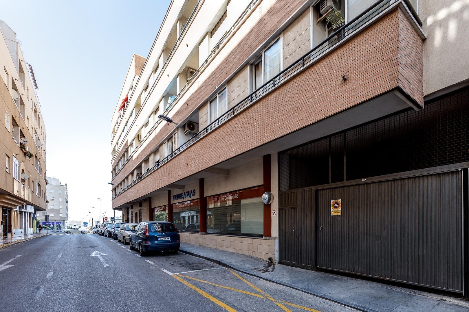 Apartamento en Torrevieja, Alicante, España 2 dormitorios, 64 m2 No. 184267