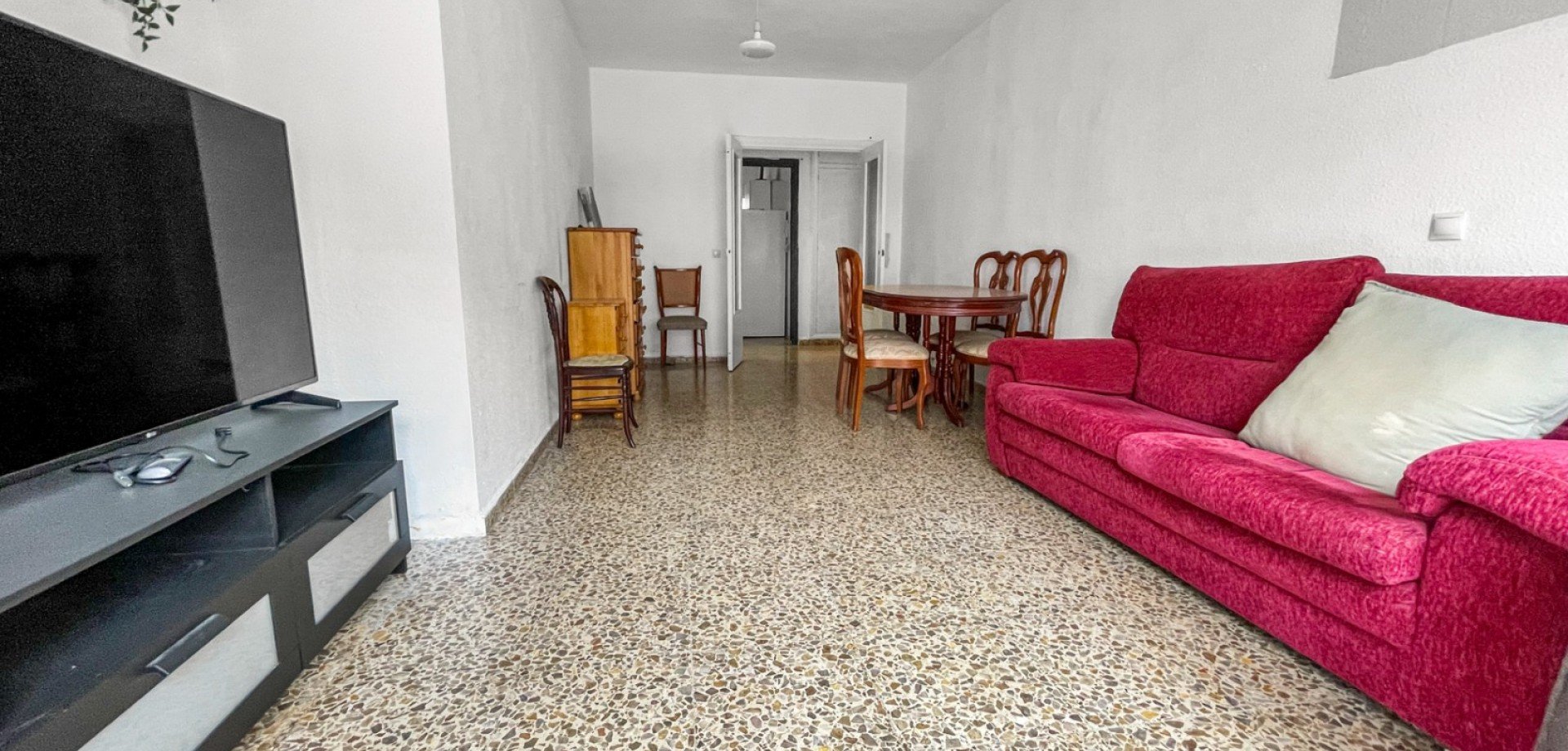Appartamento a Guardamar del Segura, Alicante, Spagna 4 camere da letto, 137 mq. N° 189488