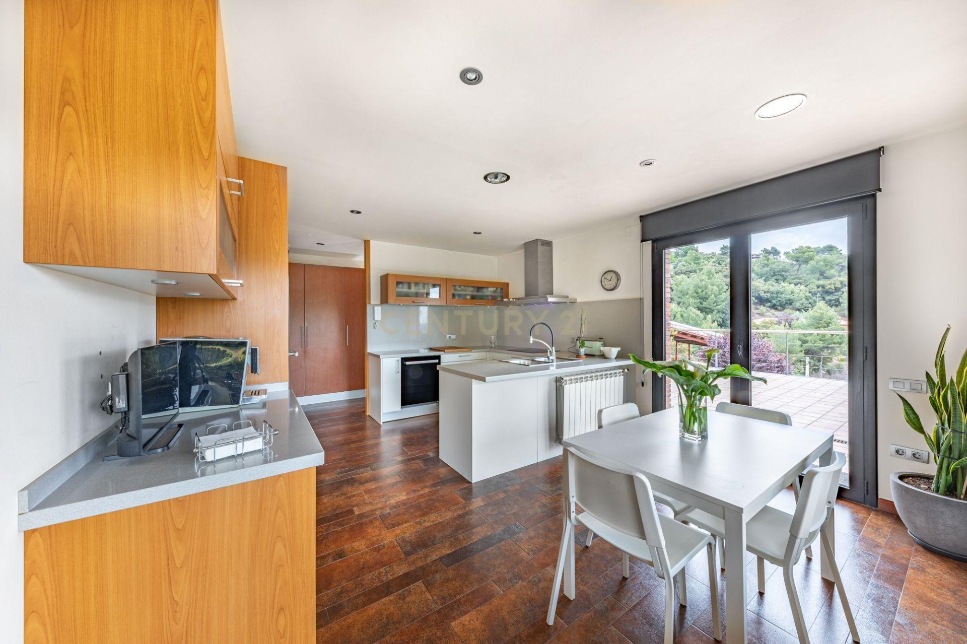 Hus i Matadepera, Barcelona, Spanien 7 sovrum, 477 kvm. Nr. 167737