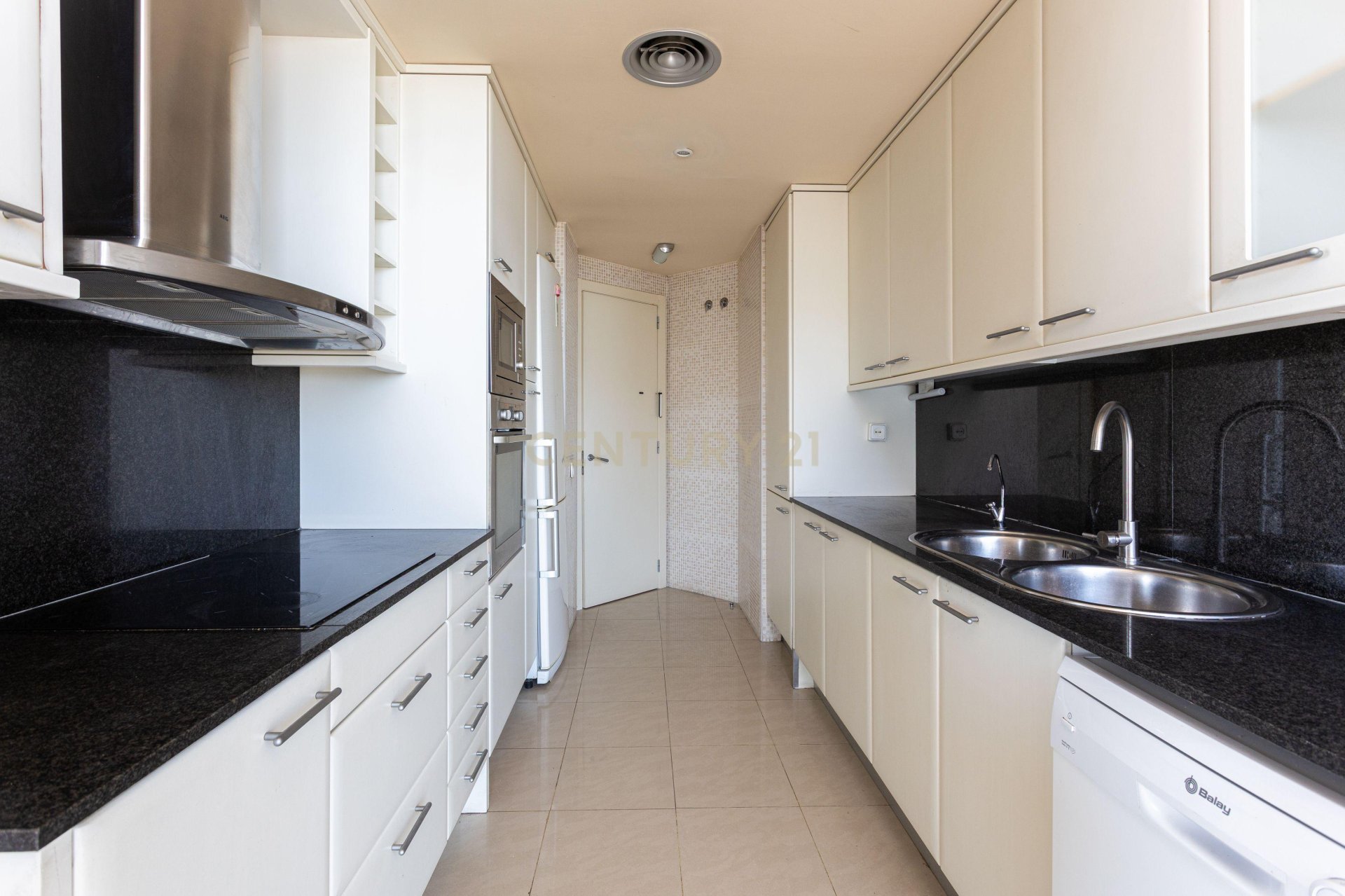Квартира в Барселона, Испания 4 спальни, 171м2 №167736