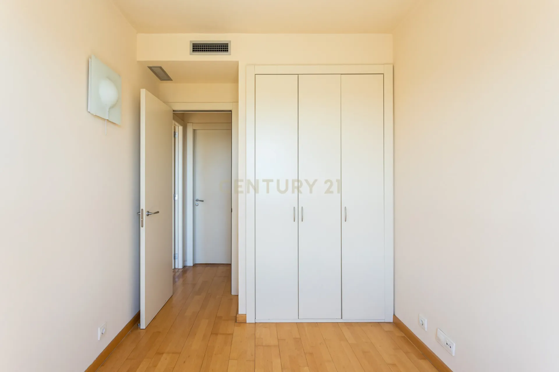 Квартира в Барселона, Испания 4 спальни, 171м2 №167736