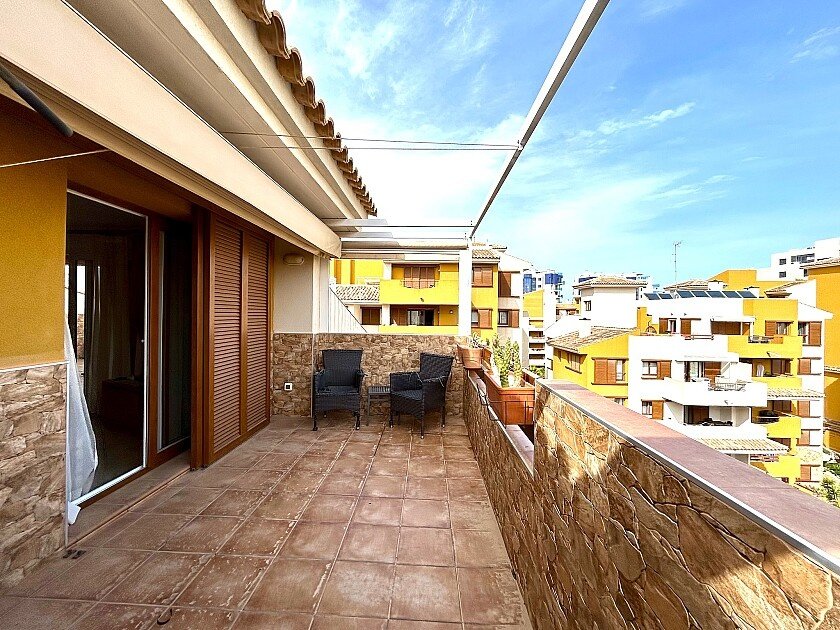 Ático en Punta Prima, Alicante, España 2 dormitorios, 85 m2 No. 104313
