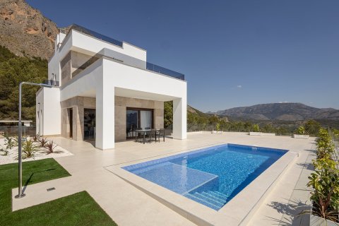 Villa a Polop, Alicante, Spagna 3 camere da letto, 129 mq. N° 112375