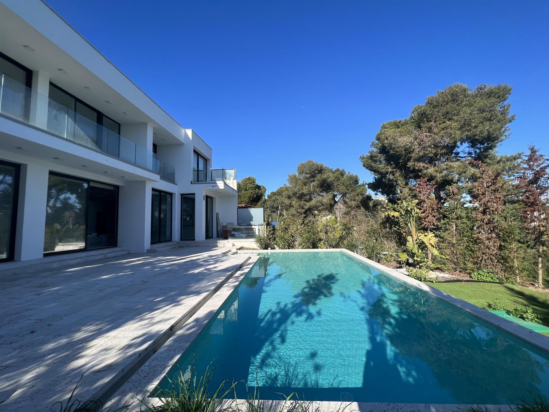 House in Sant Antoni de Calonge, Girona, Spanien 5 Schlafzimmer, 450 m2 Nr. 148387