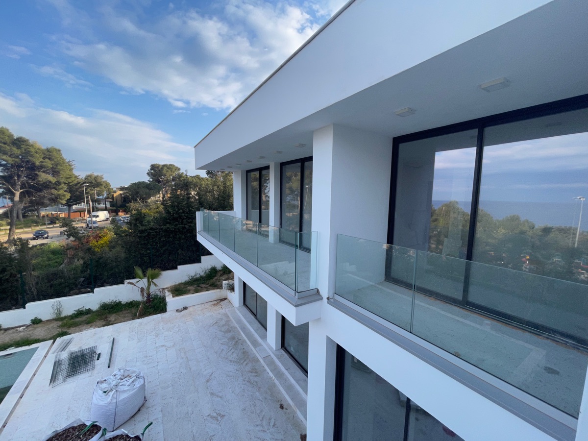 House in Sant Antoni de Calonge, Girona, Spanien 5 Schlafzimmer, 450 m2 Nr. 148387
