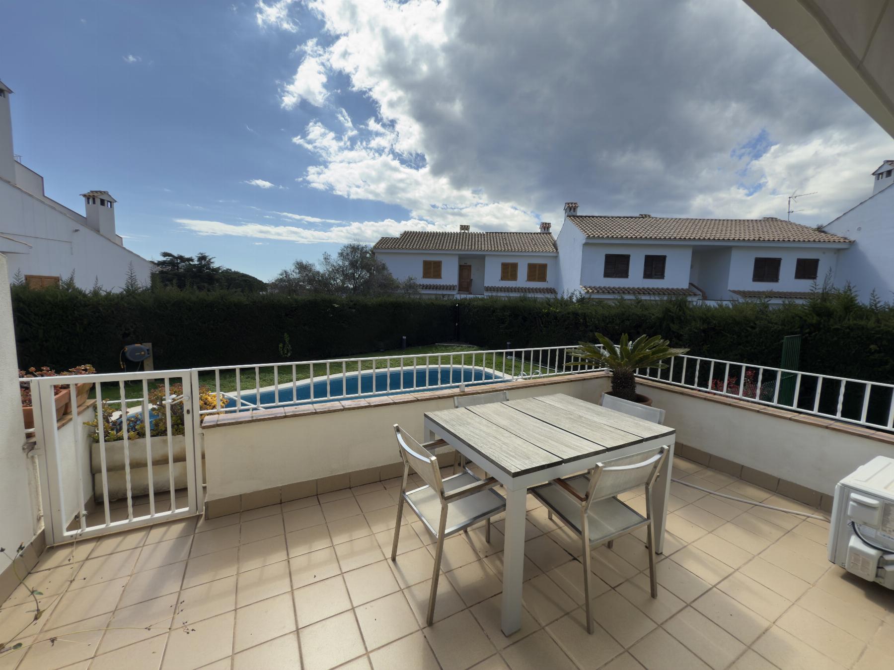 Talo S'Agaro, Girona, Espanja 3 makuuhuonetta, 159 m2 No. 148386