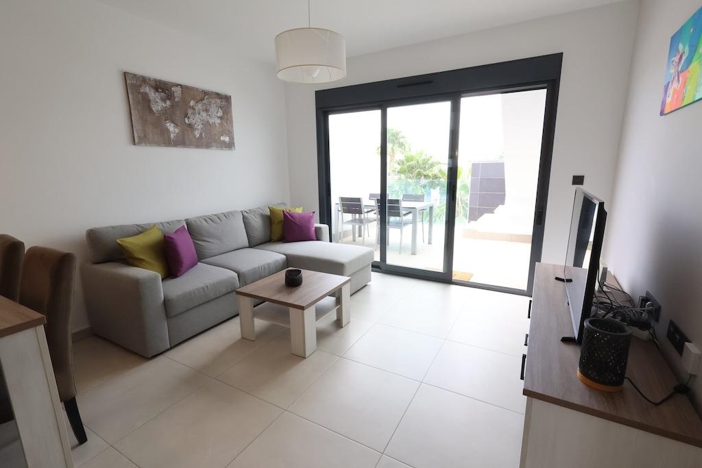 Bungalo Guardamar del Segura, Alicante, Spānijā 2 istabas, 77 m2 Nr. 189828
