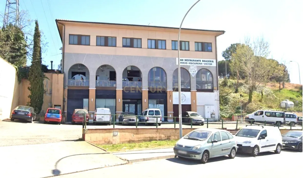Propiedad comercial en Barbera Del Valles, Barcelona, España 512 m2 No. 166995