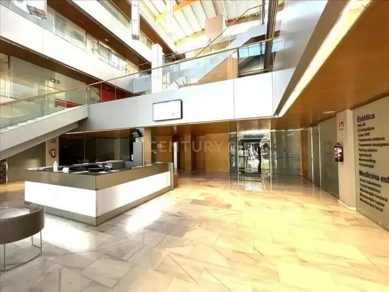 Kontor i Sant Cugat Del Valles, Barcelona, Spanien 1 sovrum, 105 kvm. Nr. 166996