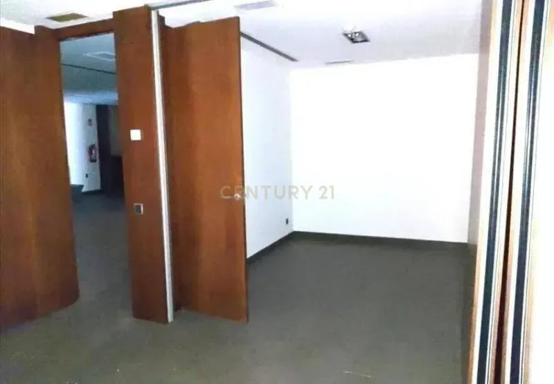 Kontor i Sant Cugat Del Valles, Barcelona, Spanien 1 sovrum, 105 kvm. Nr. 166996