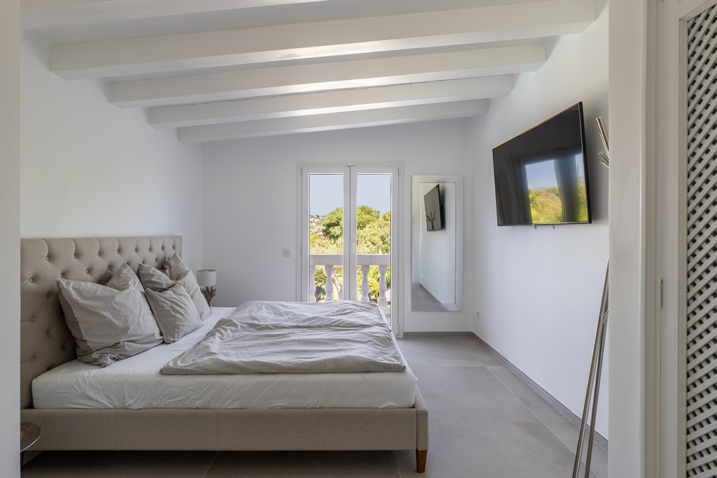 Villa in Santa Ponsa, Mallorca, Spain 3 bedrooms, 200 sq.m. No. 148162
