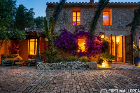 Finca à Montuiri, Mallorca, Espagne 3 chambres, 390 m2 No. 177318