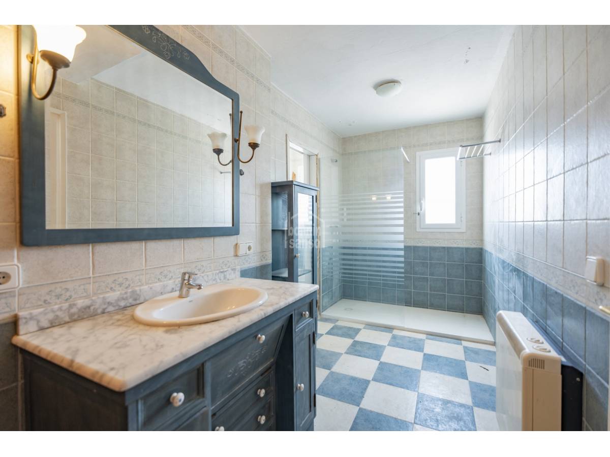 Apartment in Es Castell, Menorca, Spain 9 bedrooms, 392 sq.m. No. 183176