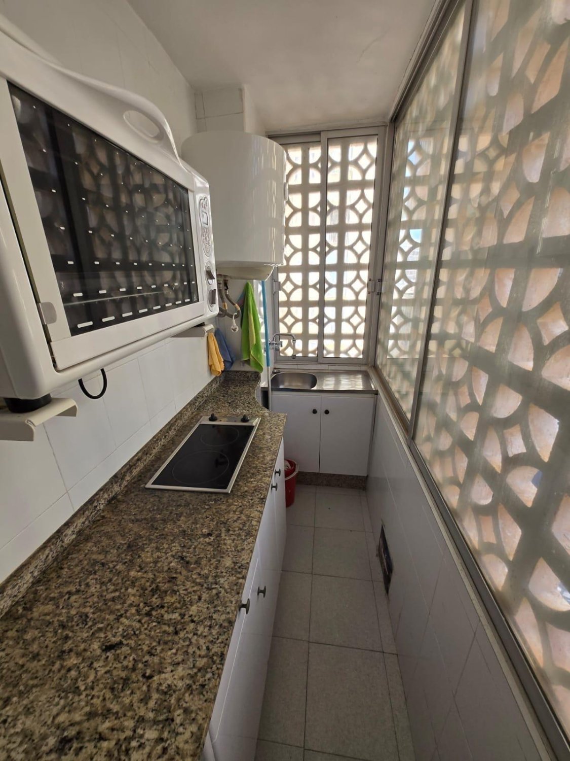 Wohnung in Torrevieja, Alicante, Spanien 3 Schlafzimmer, 95 m2 Nr. 193123