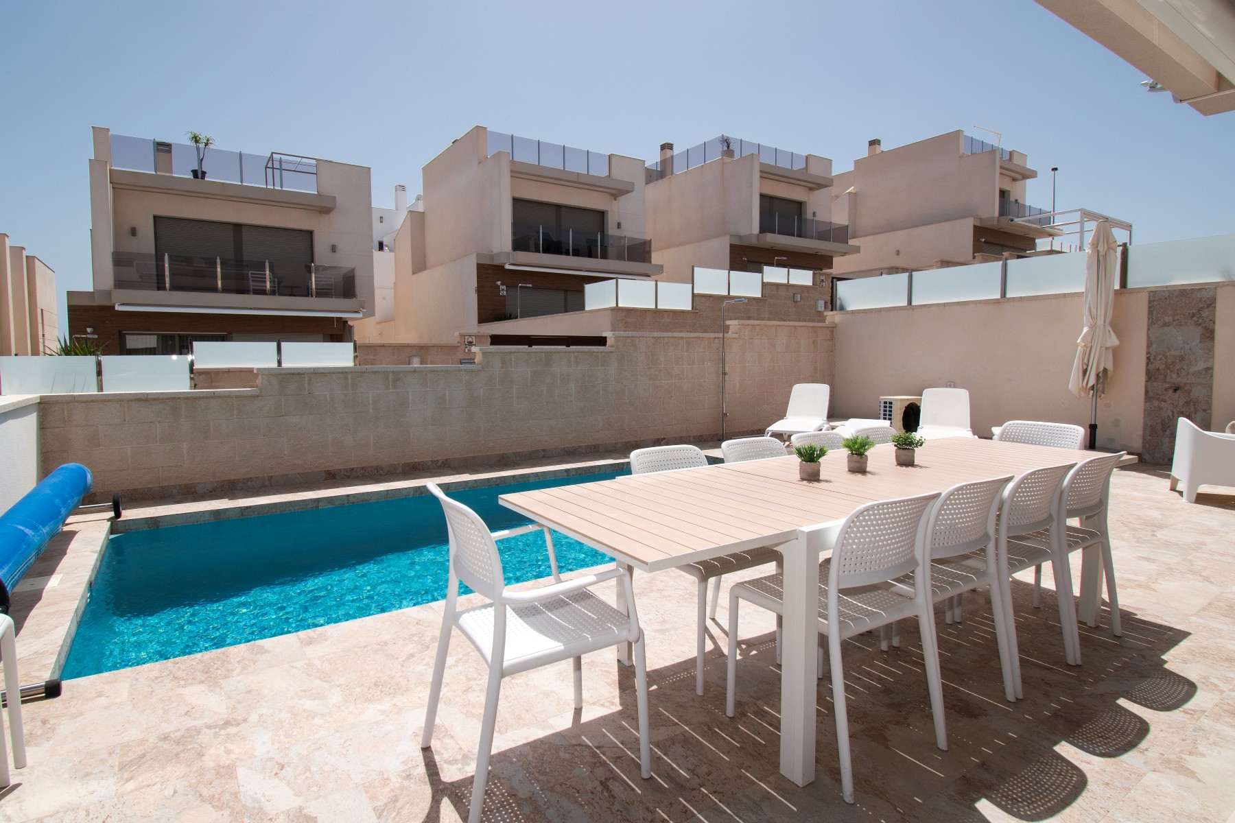 Villa in Alicante, Spain 5 bedrooms, 190 sq.m. No. 139514