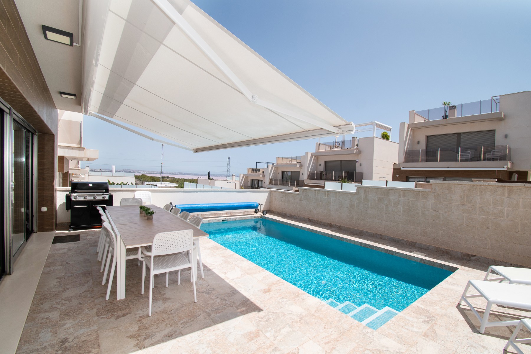 Villa in Alicante, Spain 5 bedrooms, 190 sq.m. No. 139514