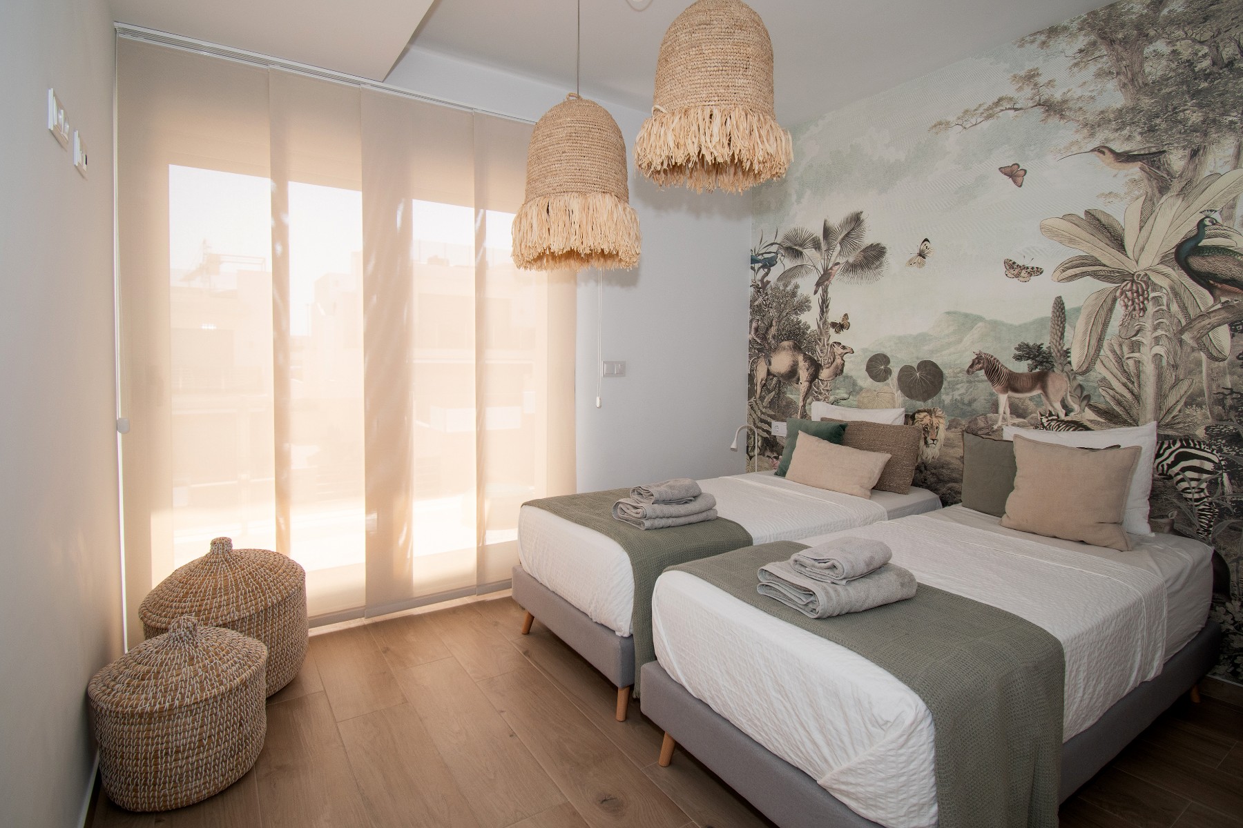 Villa in Alicante, Spain 5 bedrooms, 190 sq.m. No. 139514