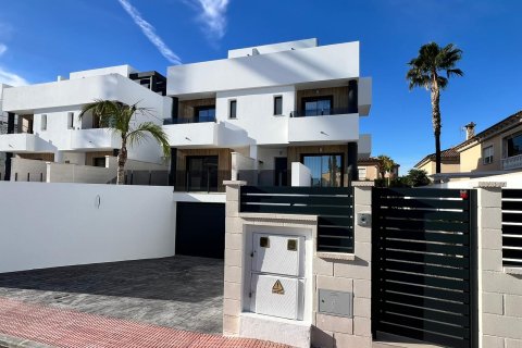 Rindu māja Benferri, Alicante, Spānijā 3 istabas, 222 m2 Nr. 163853