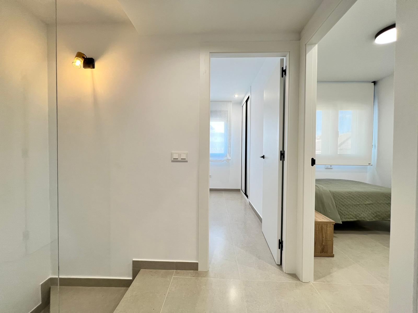 Radhus i Benferri, Alicante, Spanien 3 sovrum, 222 kvm. Nr. 163852