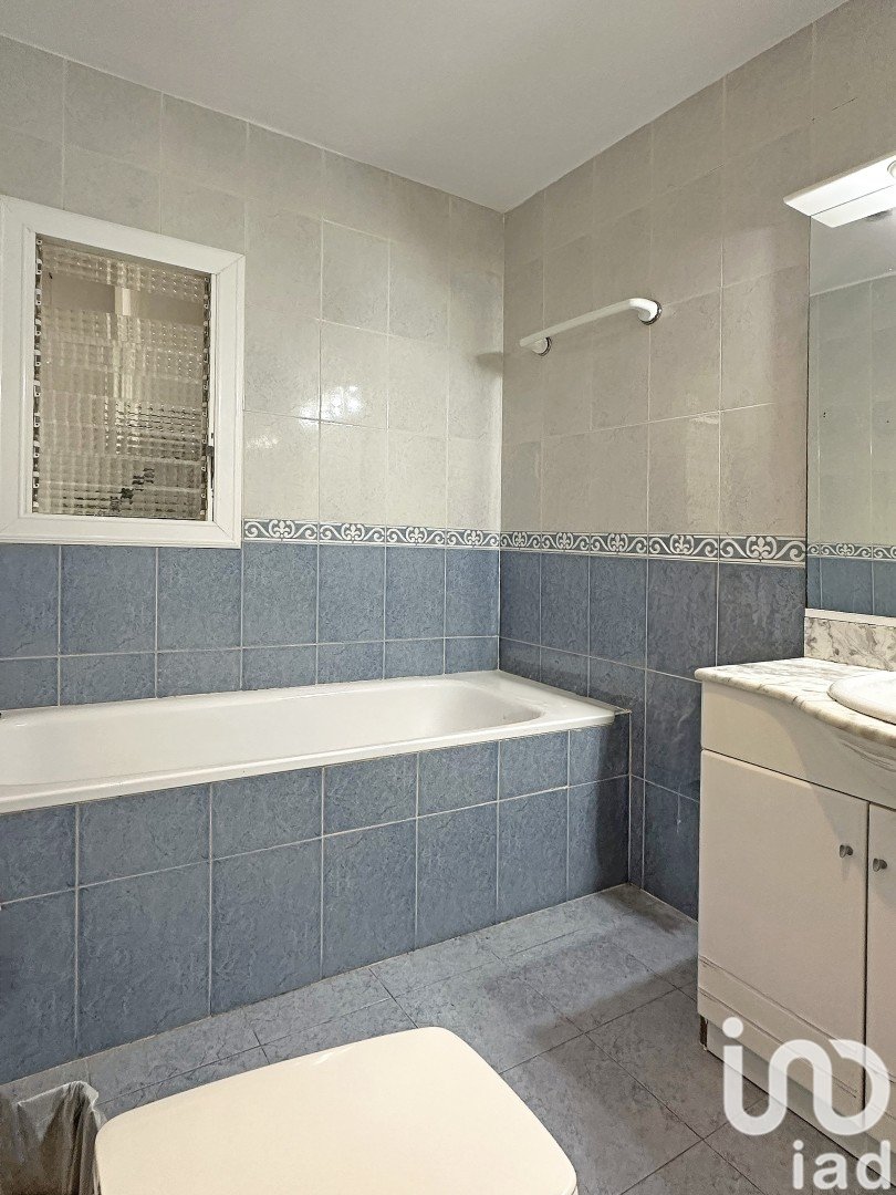 Wohnung in Vilanova i la Geltru, Barcelona, Spanien 3 Schlafzimmer, 69 m2 Nr. 186061