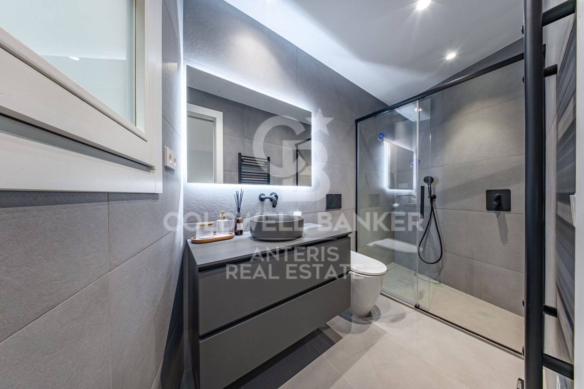 Wohnung in Barcelona, Spanien 121 m2 Nr. 178812