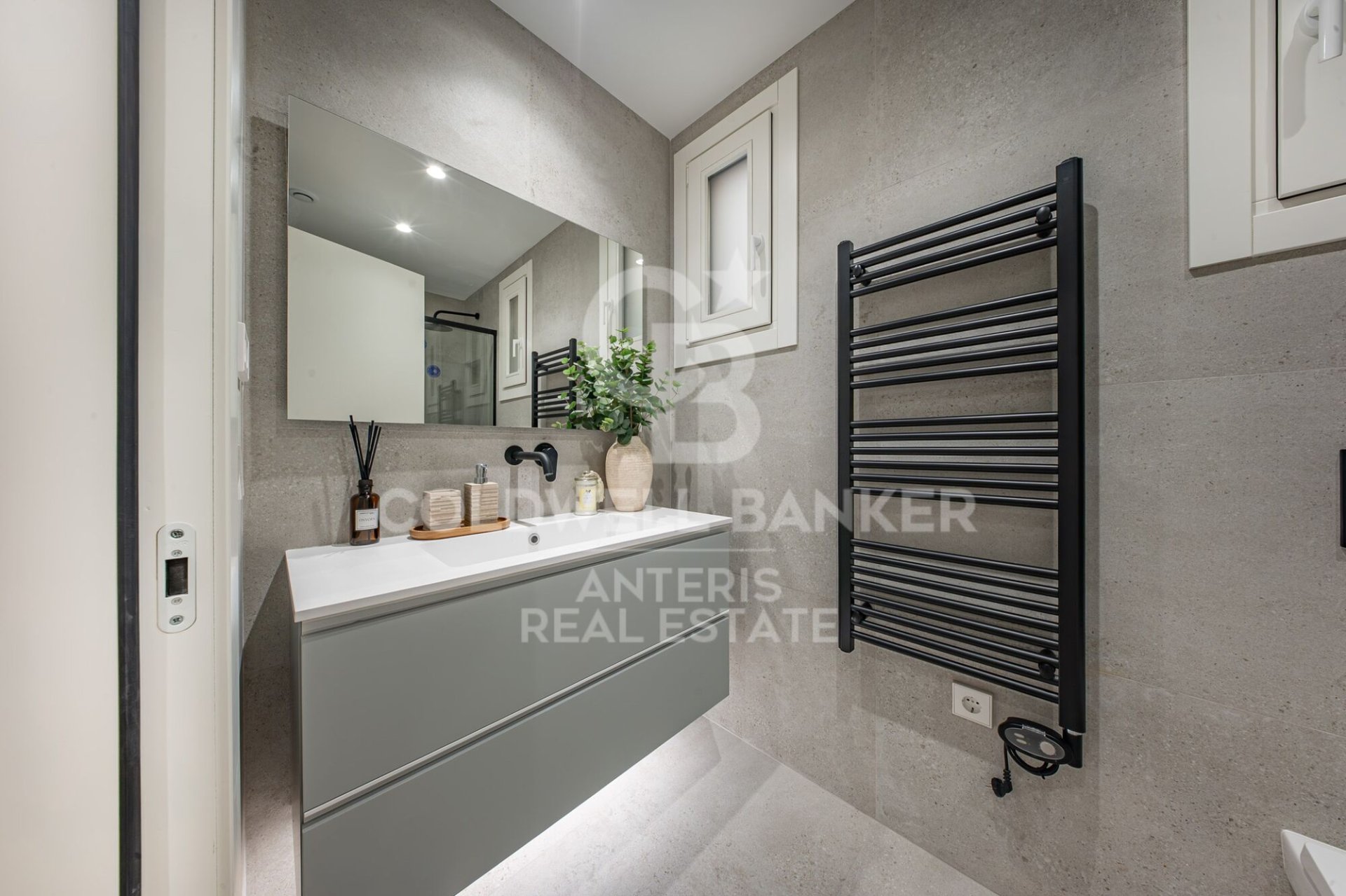Wohnung in Barcelona, Spanien 121 m2 Nr. 178812