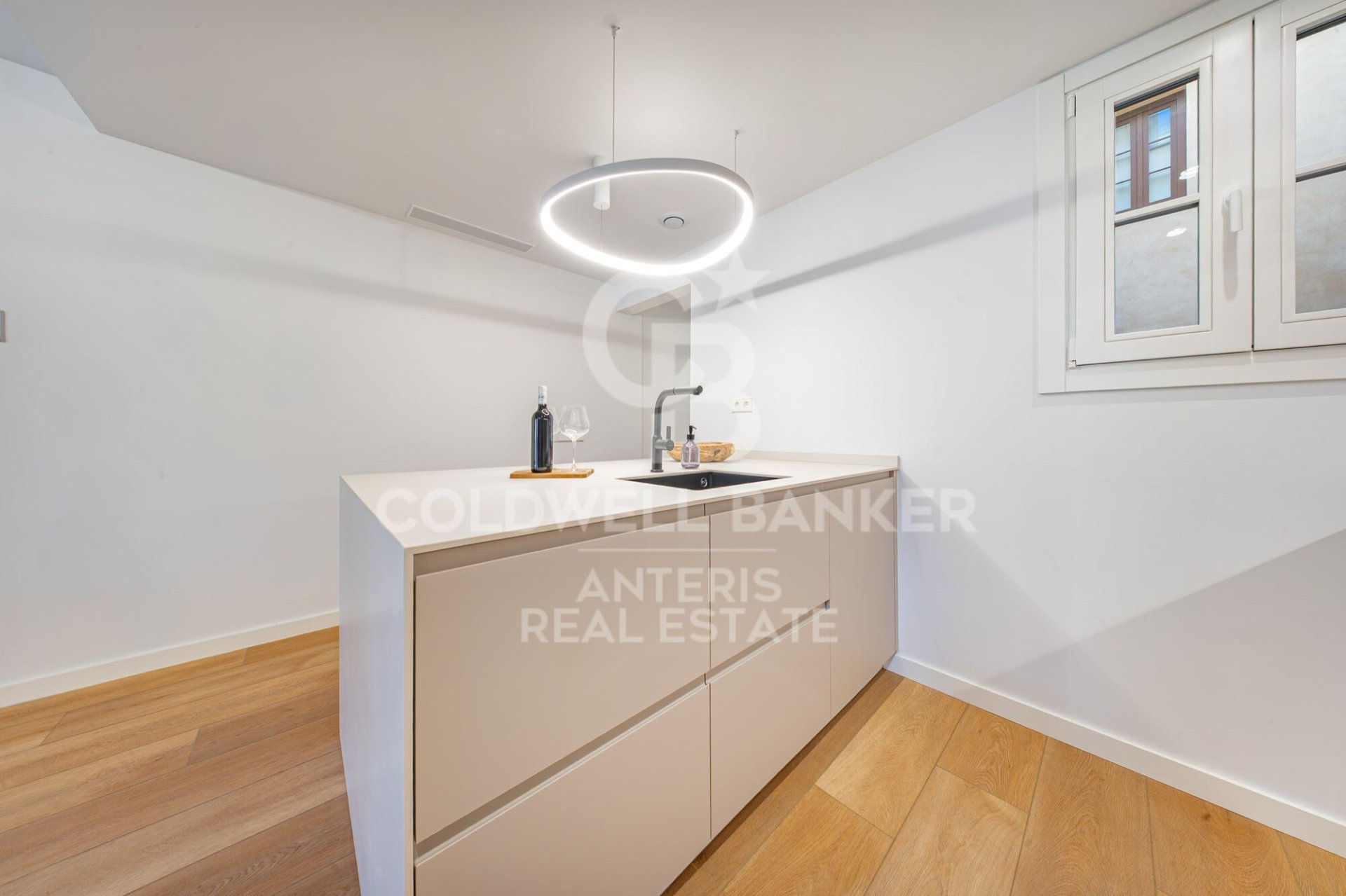 Wohnung in Barcelona, Spanien 121 m2 Nr. 178812