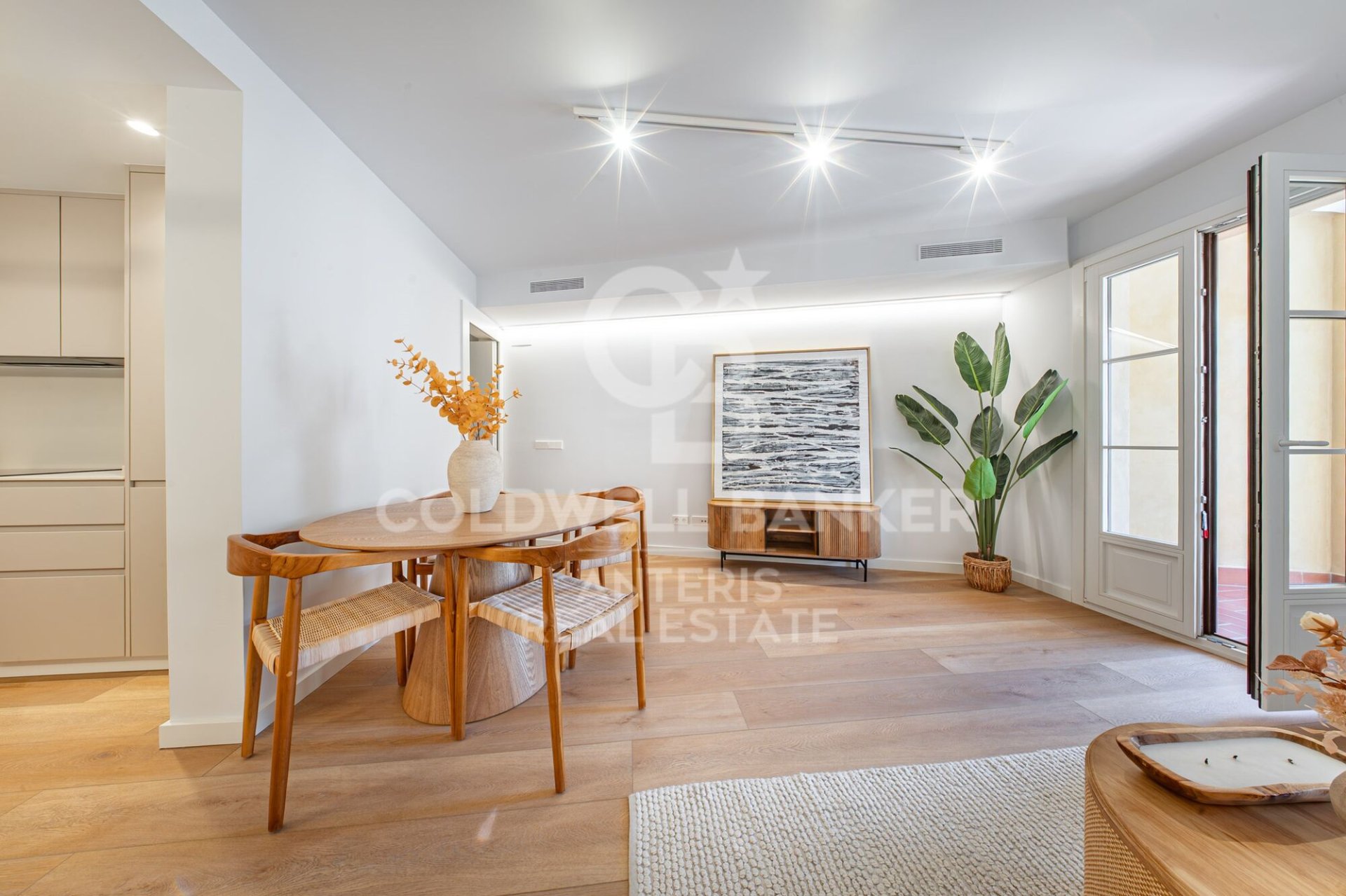 Wohnung in Barcelona, Spanien 121 m2 Nr. 178812