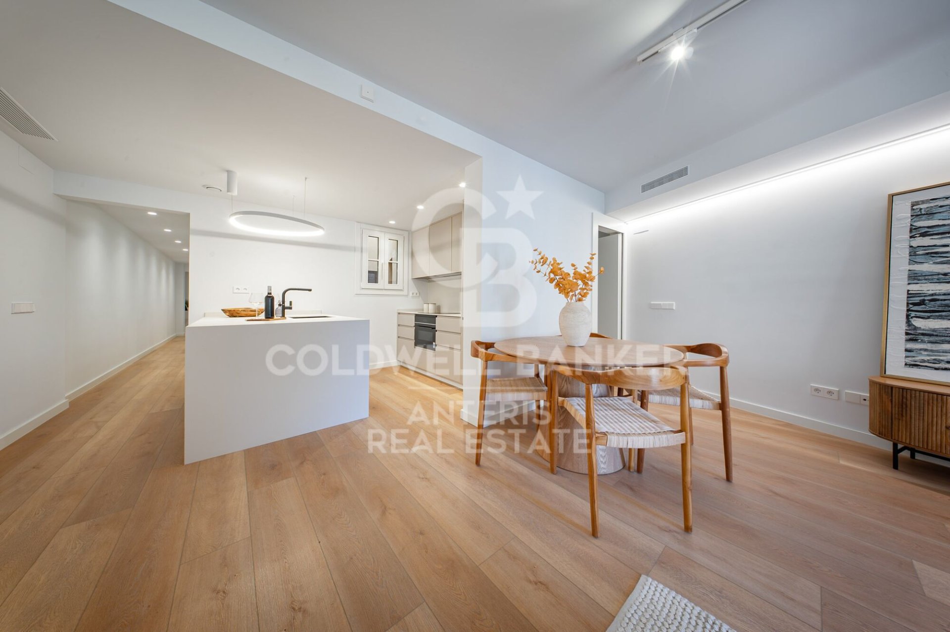 Wohnung in Barcelona, Spanien 121 m2 Nr. 178812