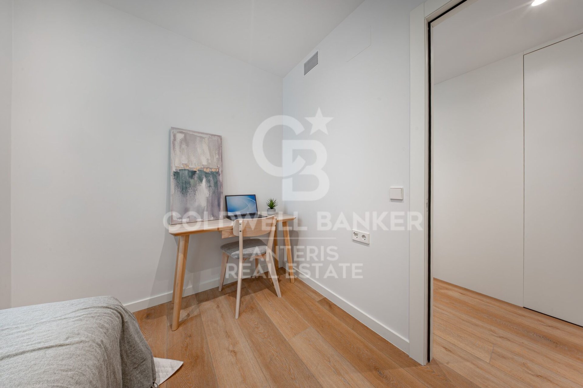 Apartment à Barcelona, Espagne 3 chambres, 106 m2 No. 178811