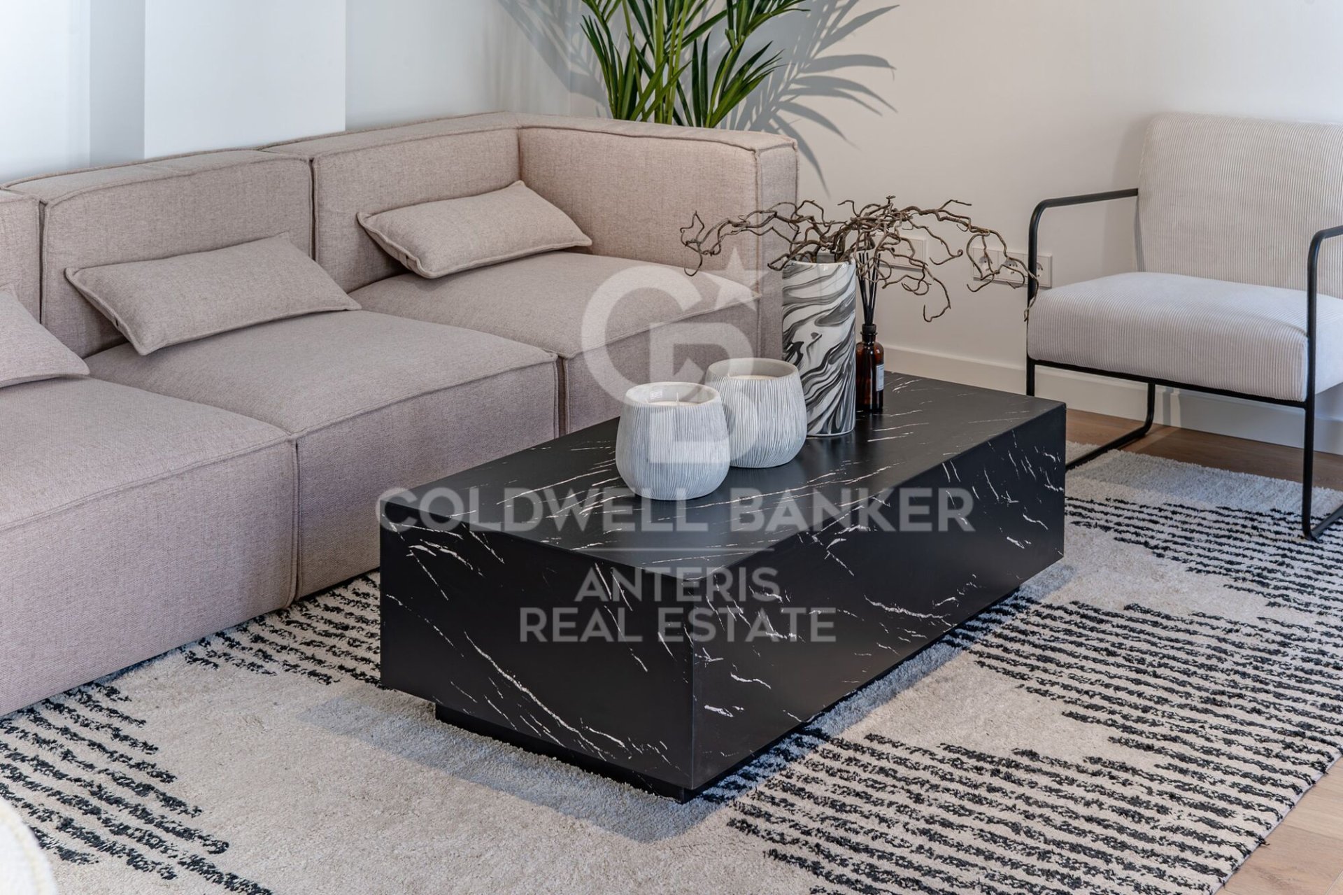 Apartment à Barcelona, Espagne 3 chambres, 106 m2 No. 178811
