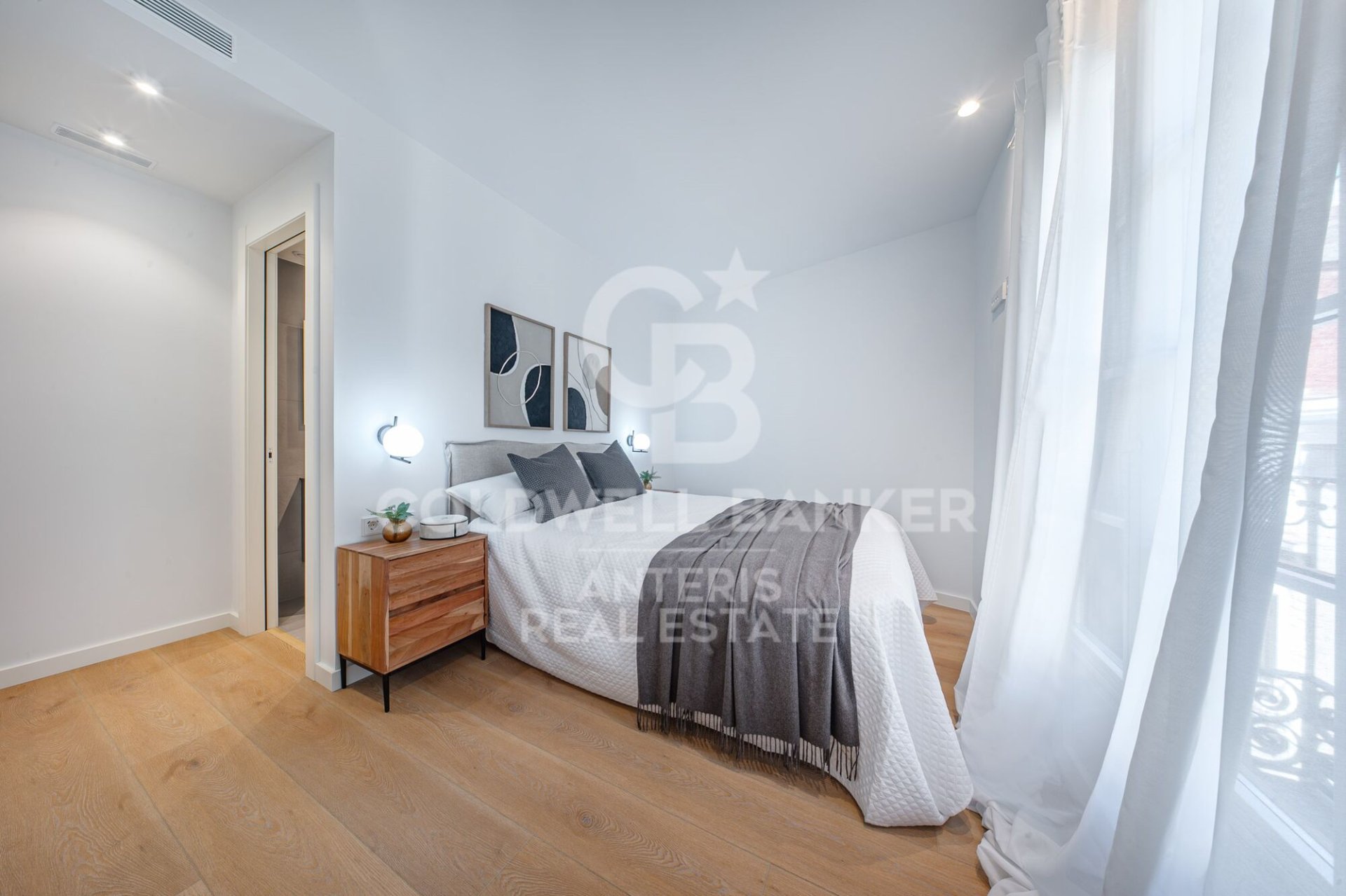Apartment à Barcelona, Espagne 3 chambres, 106 m2 No. 178811