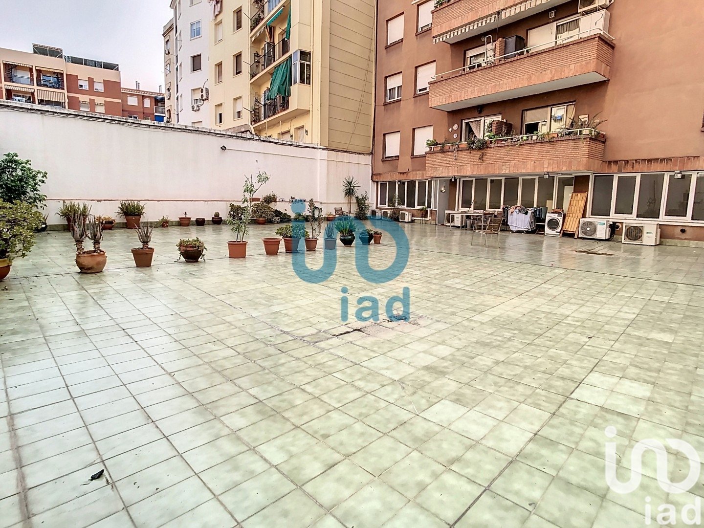 Propiedad comercial en Barcelona, España 291 m2 No. 154340