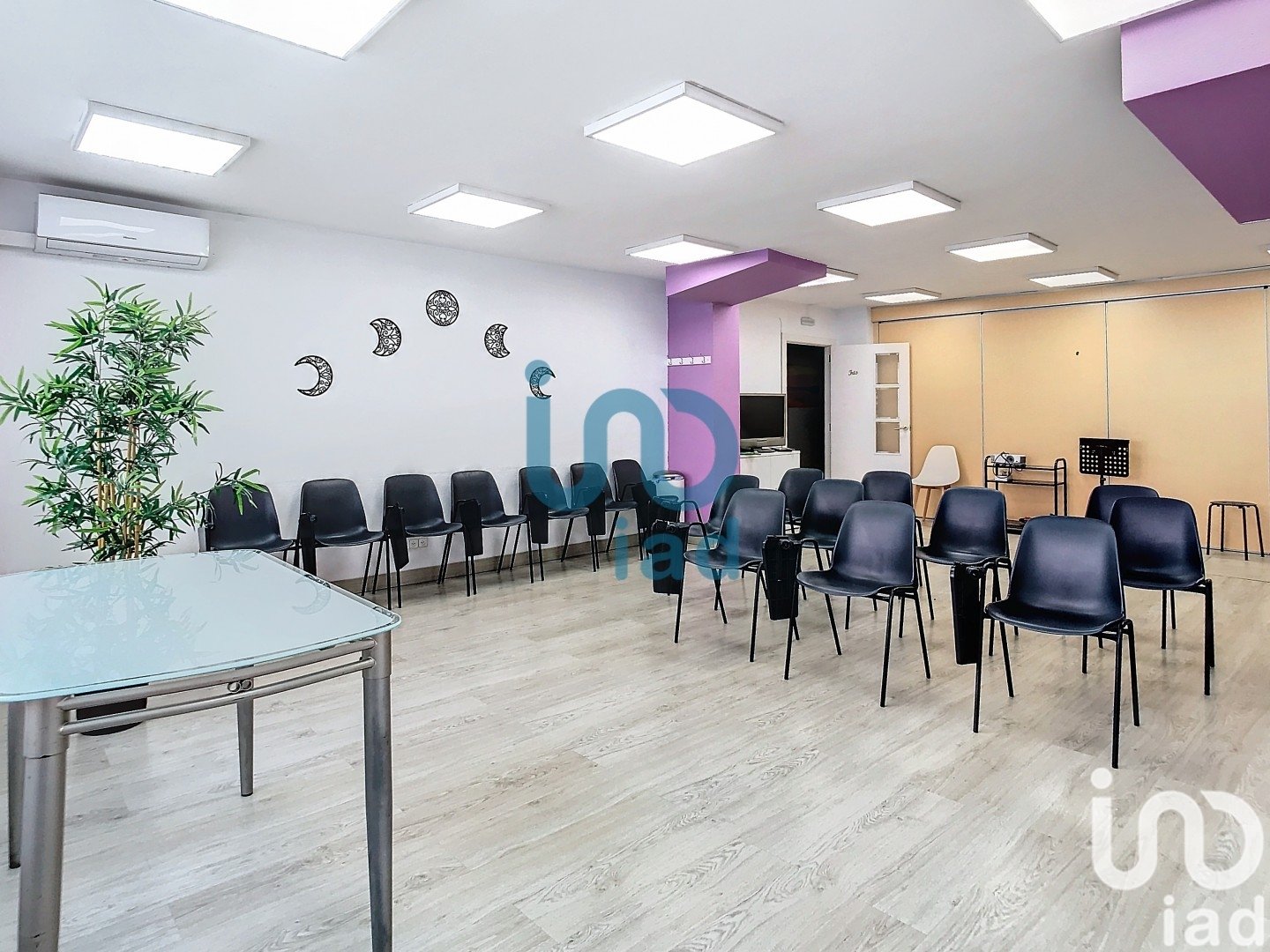 Propiedad comercial en Barcelona, España 291 m2 No. 154340