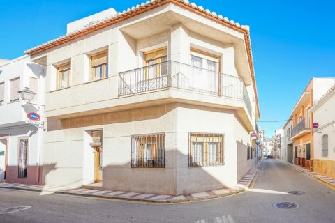 Townhouse à Gata de Gorgos, Alicante, Espagne 4 chambres, 136 m2 No. 80755