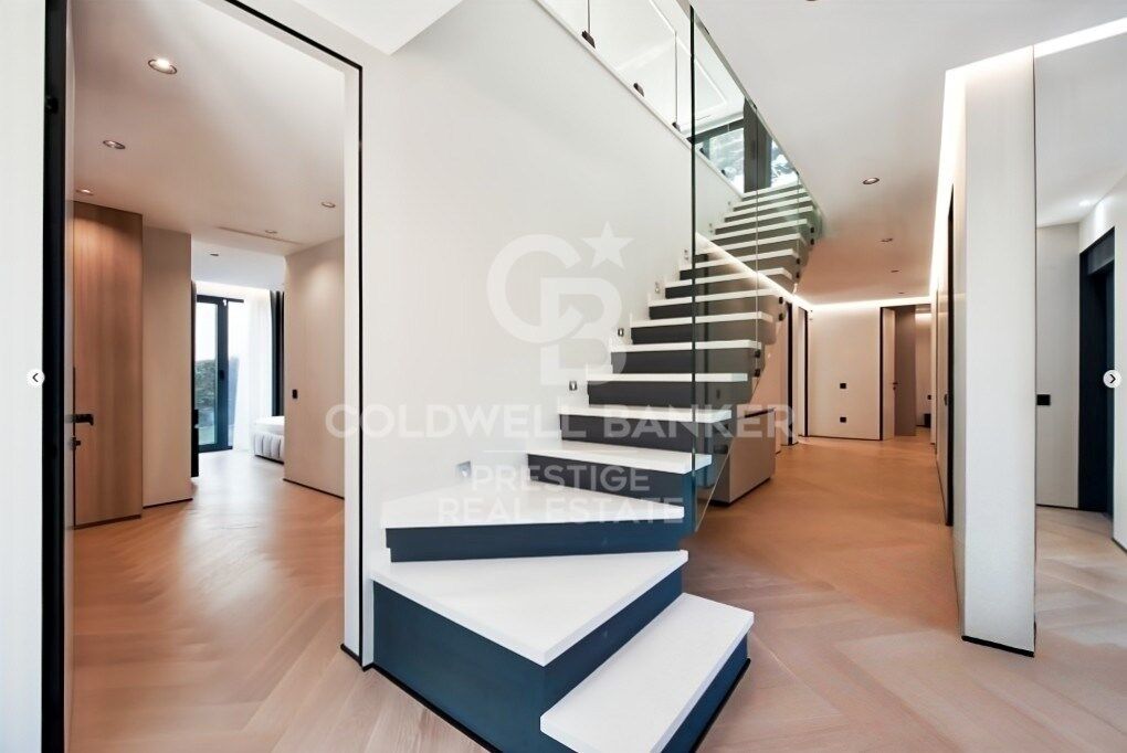 Villa Castelldefels, Barcelona, Spānijā 5 istabas, 327 m2 Nr. 158923