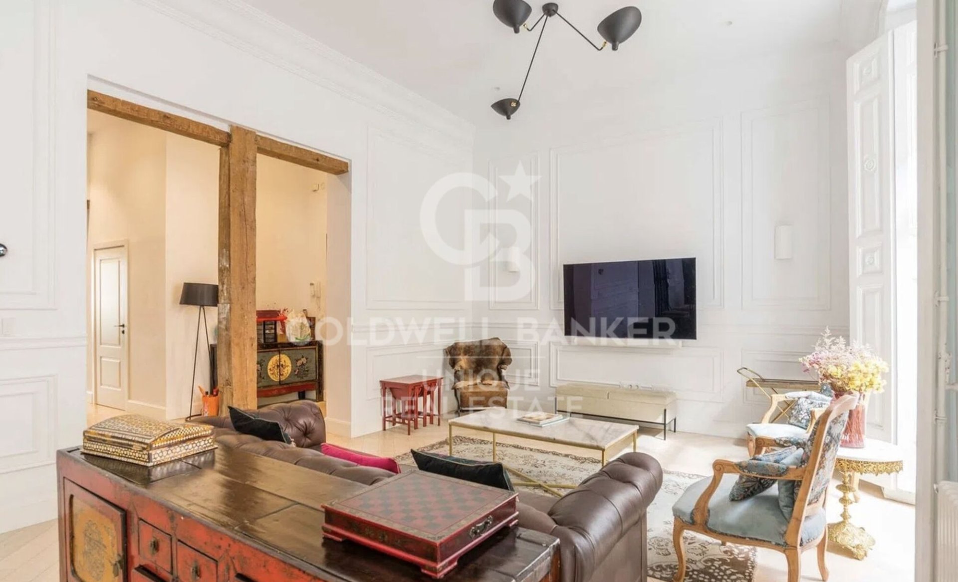 Huoneisto Madrid, Espanja 4 makuuhuonetta, 243 m2 No. 178765