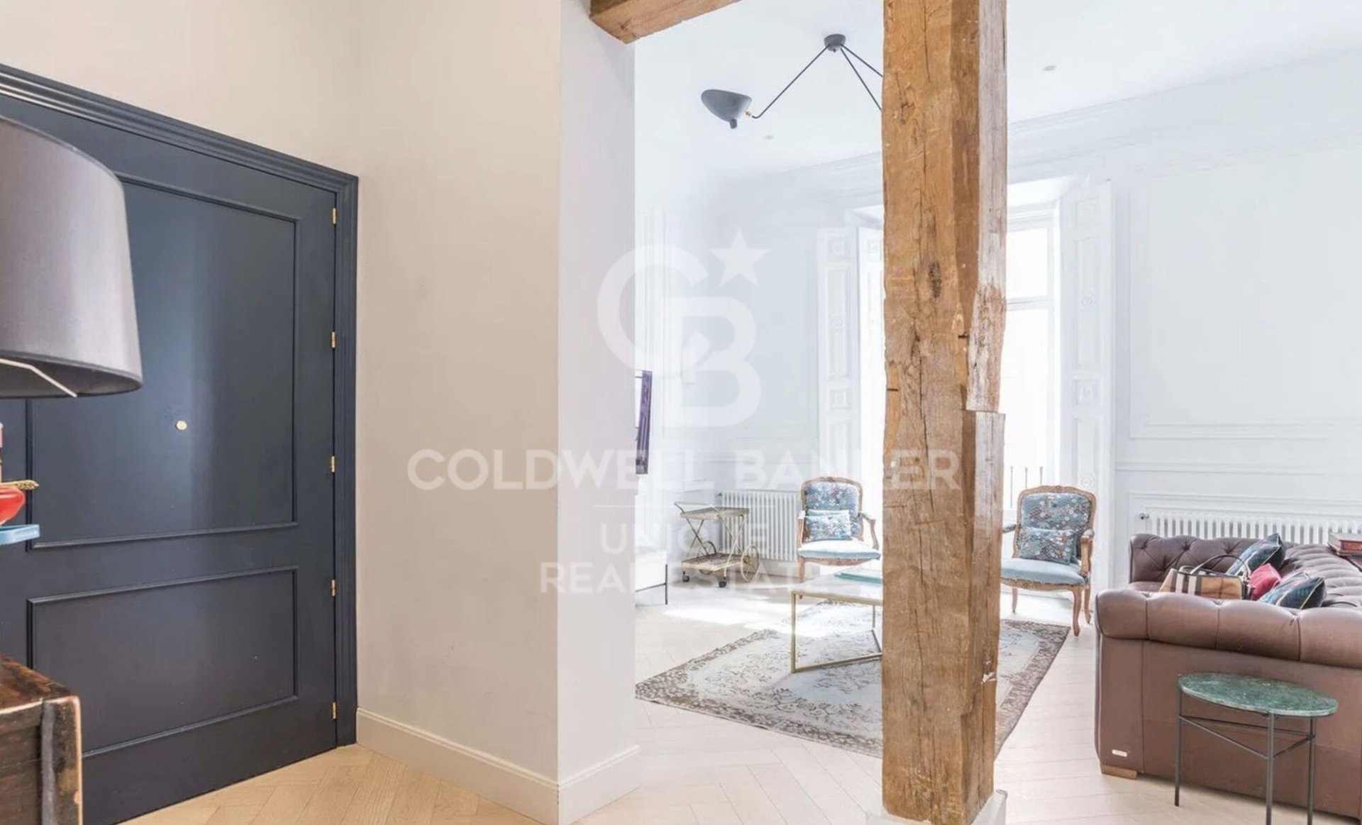 Huoneisto Madrid, Espanja 4 makuuhuonetta, 243 m2 No. 178765