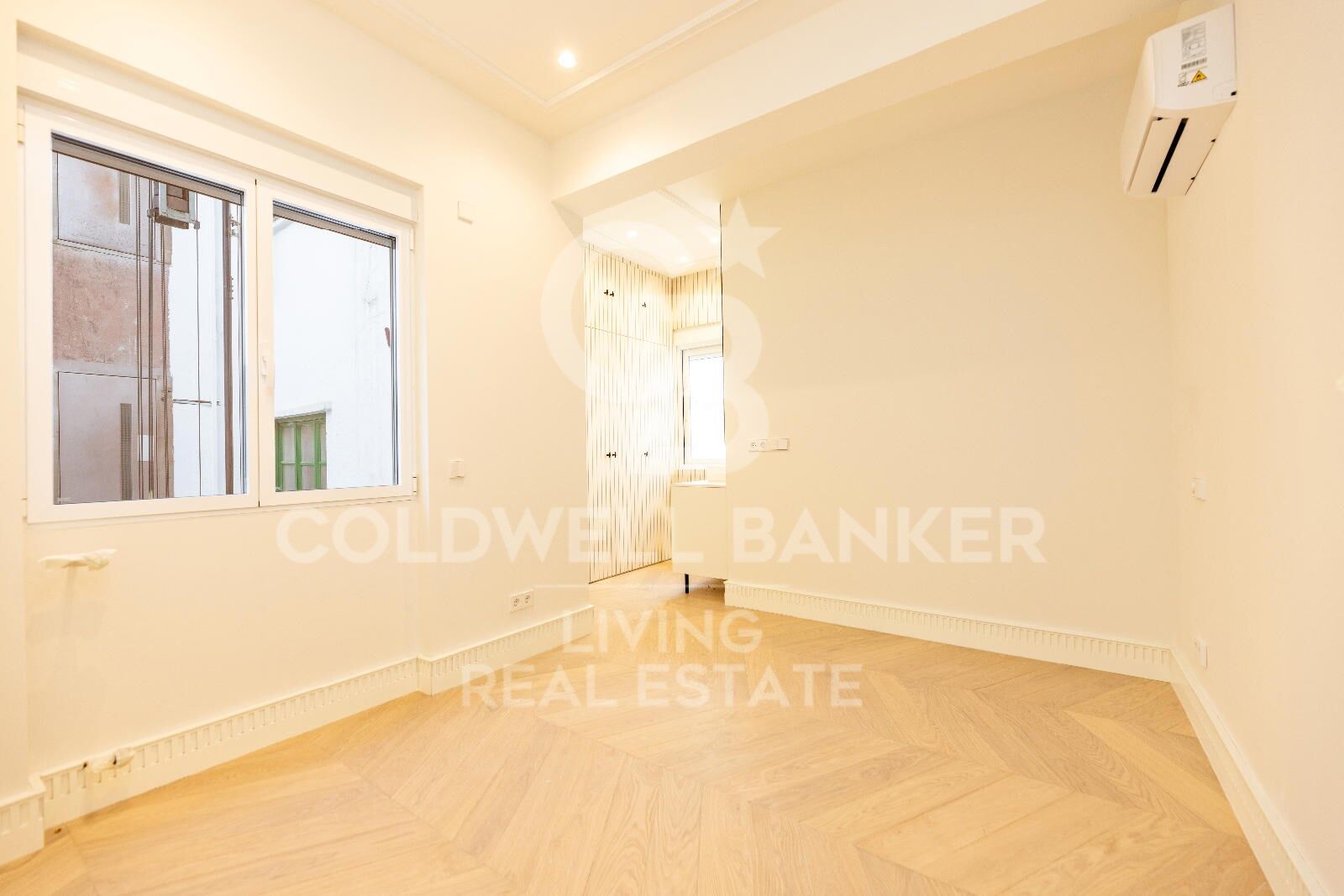 Apartment à Madrid, Espagne 2 chambres, 102 m2 No. 178761