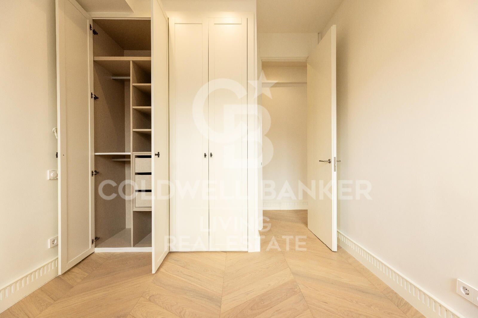 Apartment à Madrid, Espagne 2 chambres, 102 m2 No. 178761
