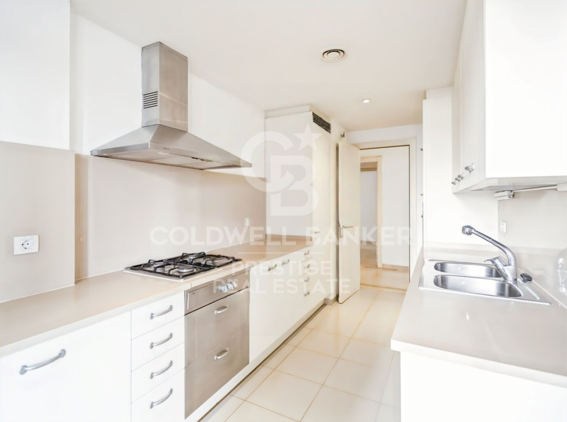 Wohnung in Barcelona, Spanien 4 Schlafzimmer, 141 m2 Nr. 178763