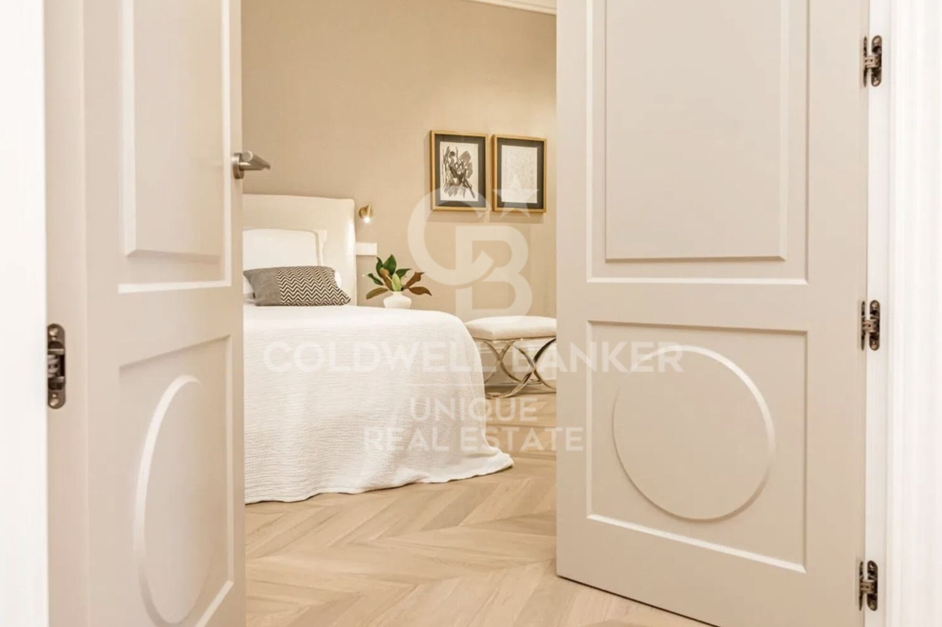 Apartment à Madrid, Espagne 3 chambres, 127 m2 No. 178762