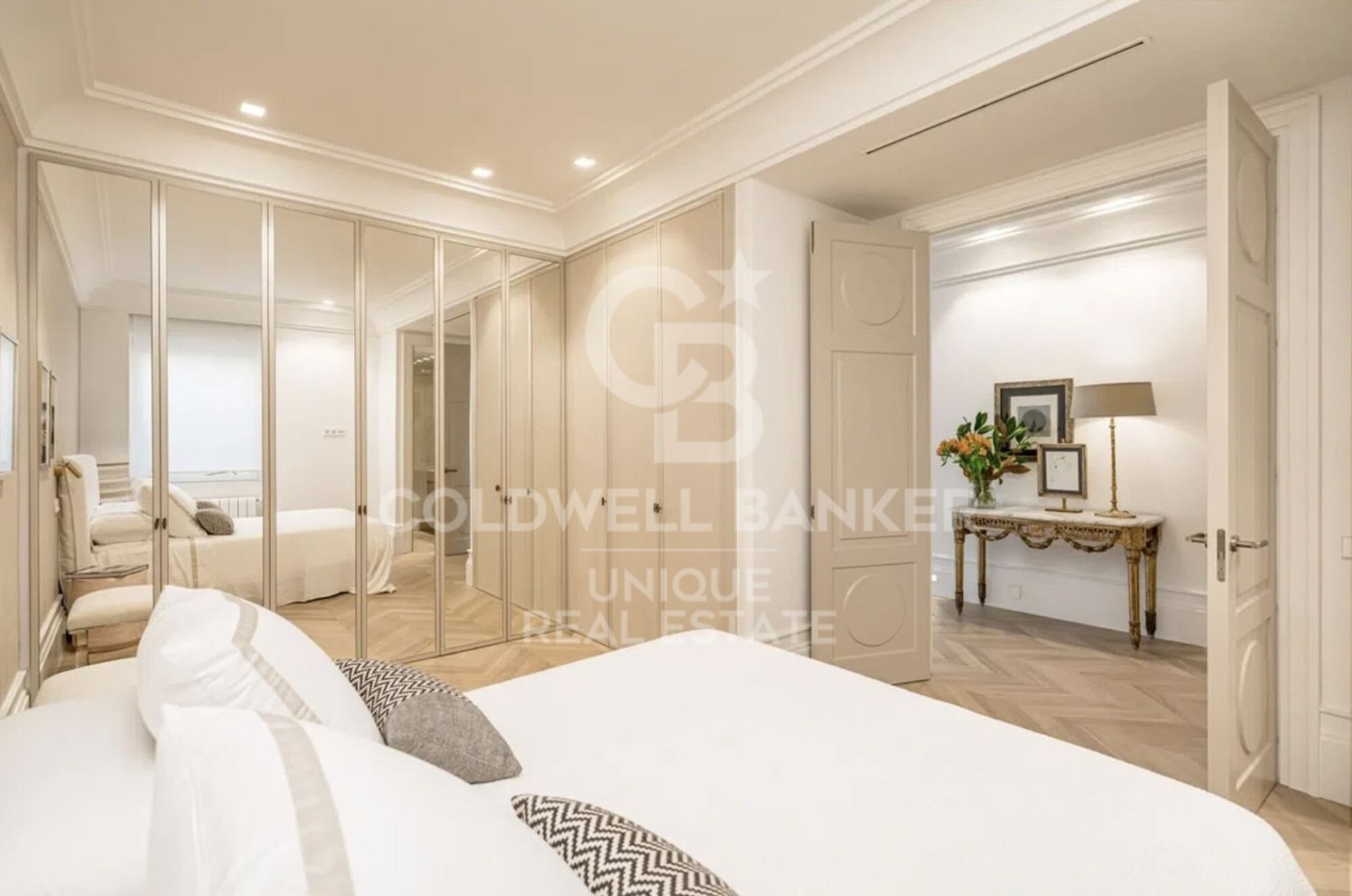 Apartment à Madrid, Espagne 3 chambres, 127 m2 No. 178762