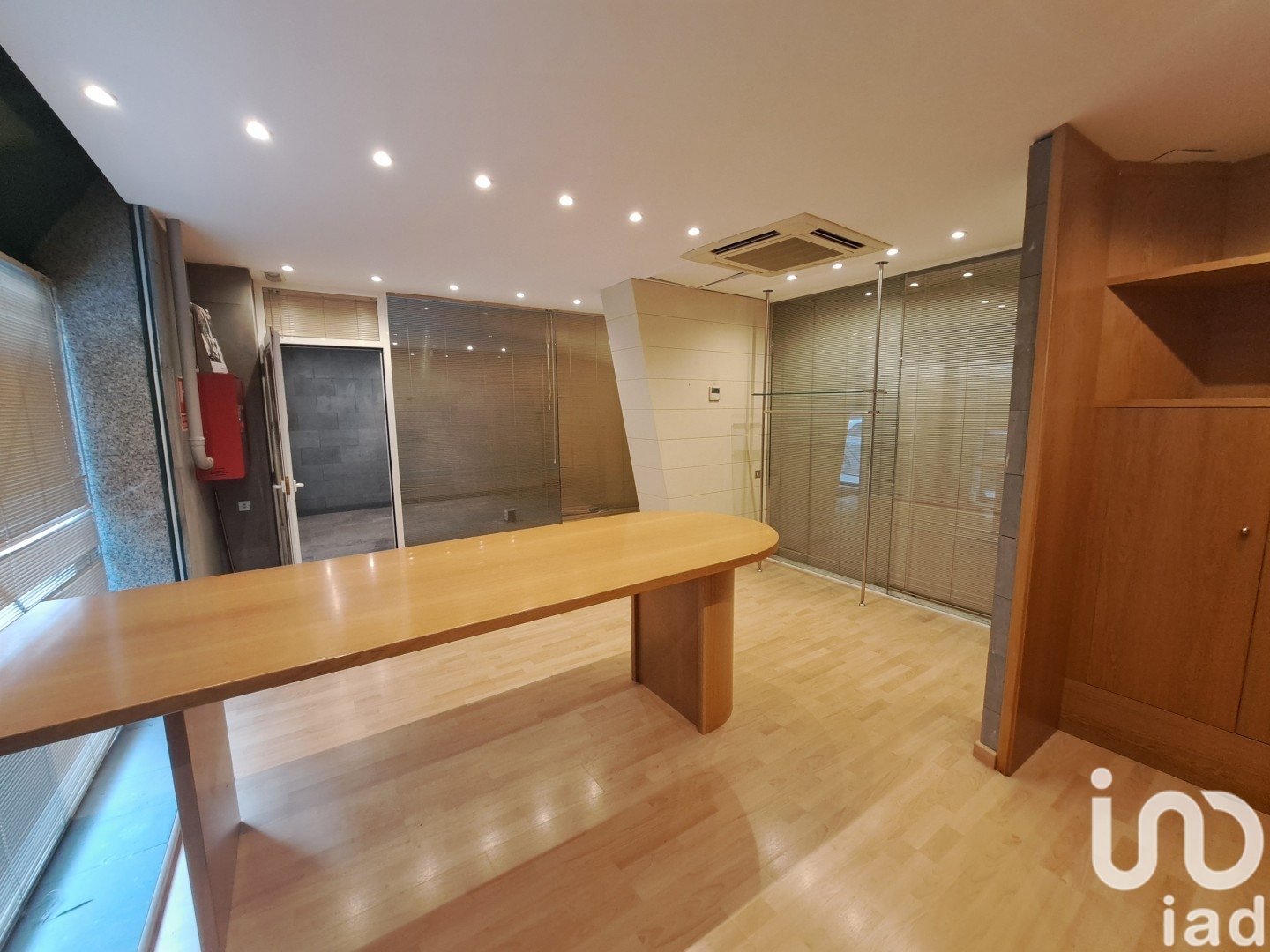 Propiedad comercial en Barcelona, España 487 m2 No. 154333