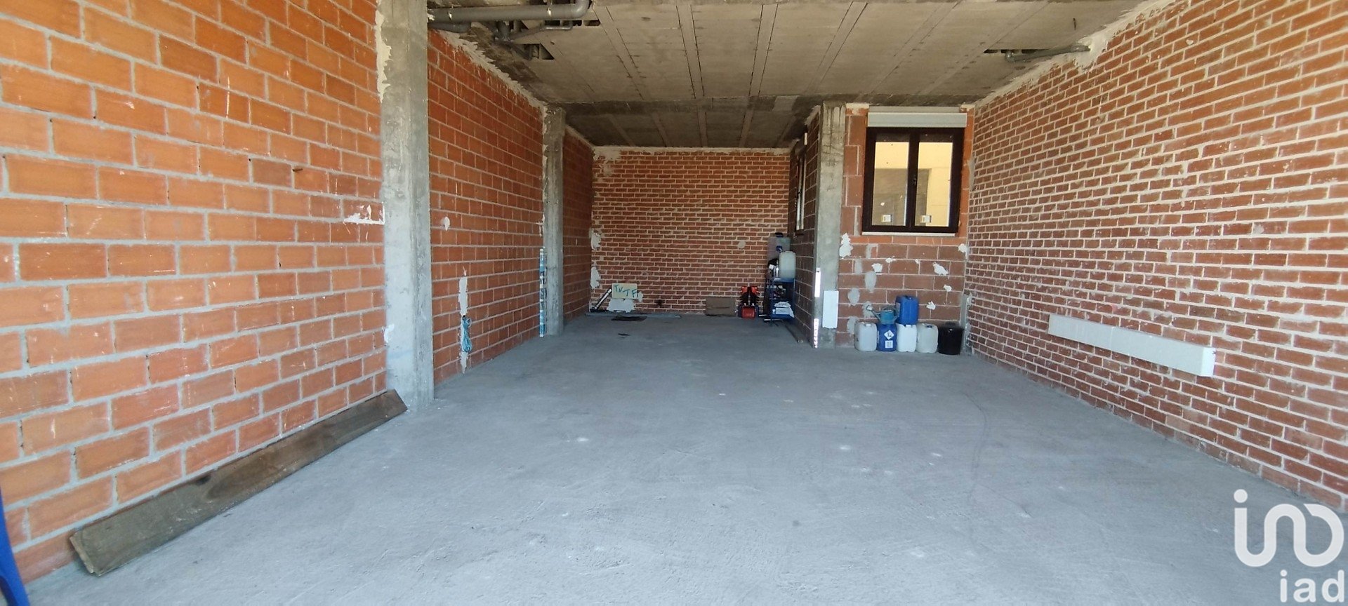 Komerciāls īpašums Castellanos de Moriscos, Salamanca, Spānijā 71 m2 Nr. 154337