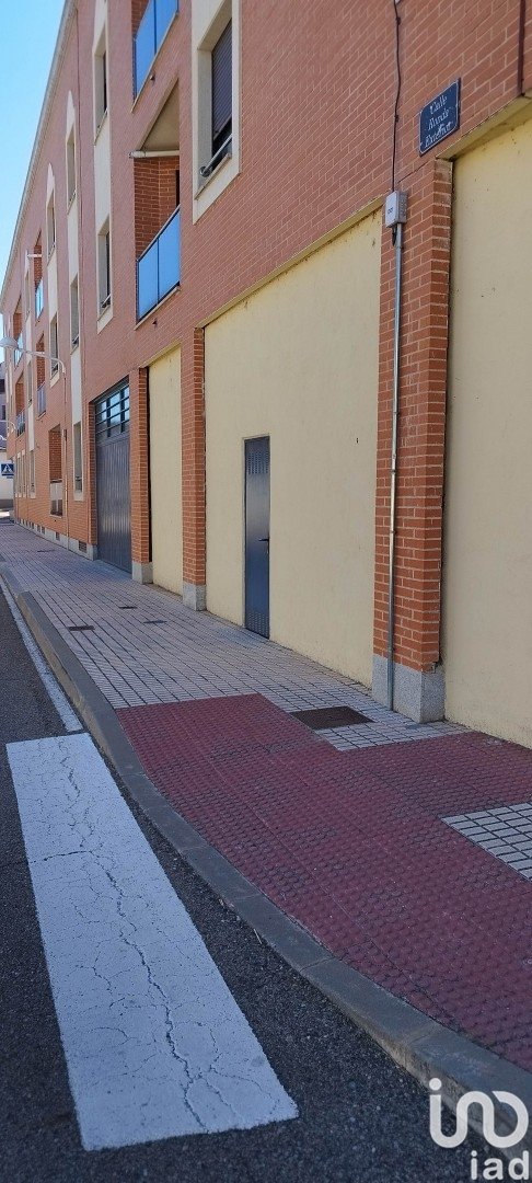 Komerciāls īpašums Castellanos de Moriscos, Salamanca, Spānijā 71 m2 Nr. 154337