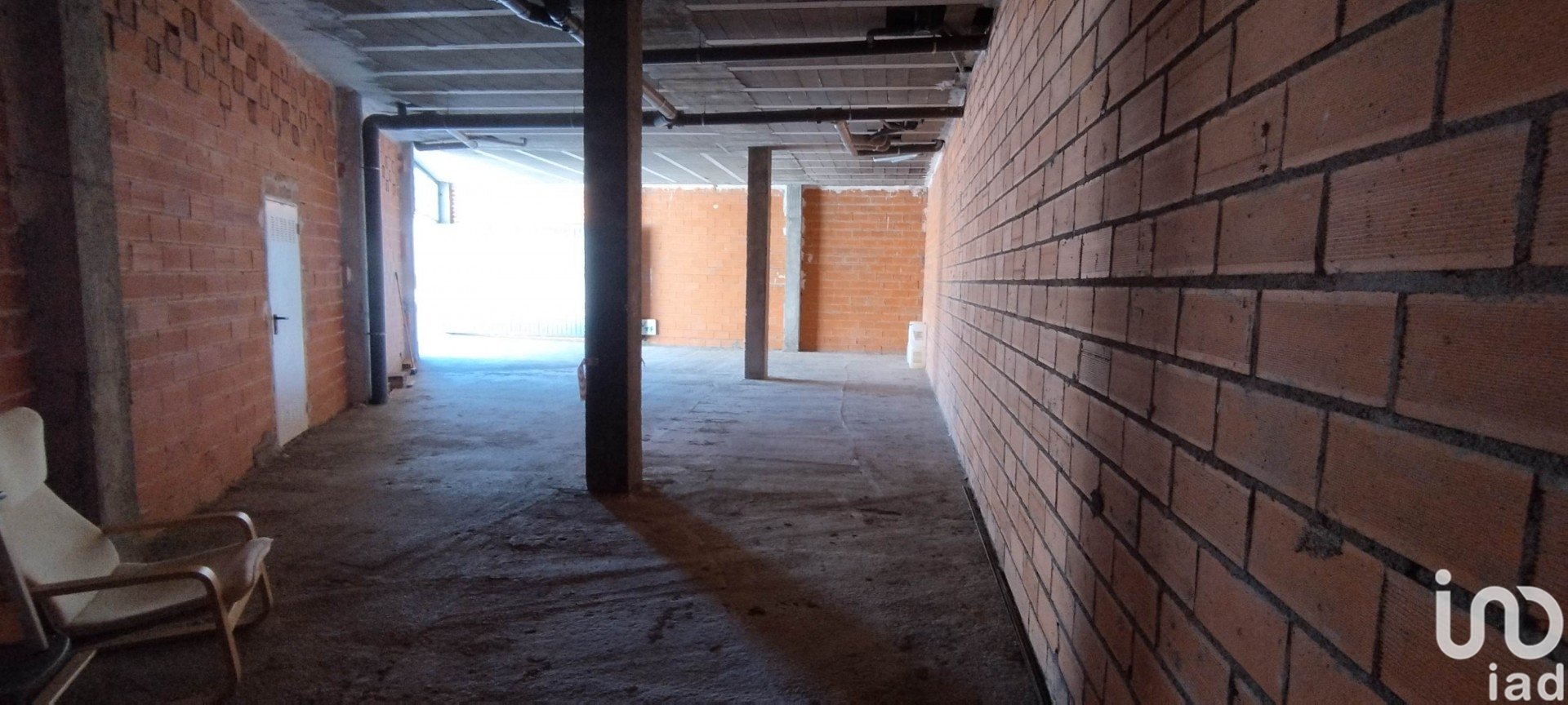 Commercial property in Castellanos de Moriscos, Salamanca, Spain 108 sq.m. No. 154336