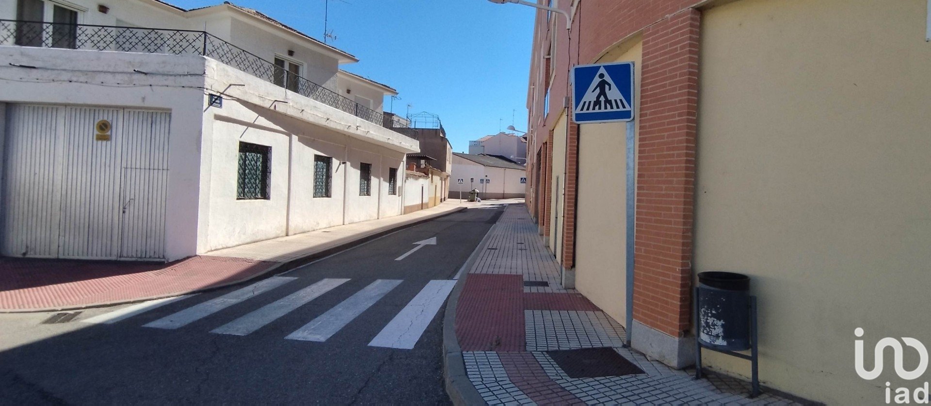 Commercial property in Castellanos de Moriscos, Salamanca, Spain 108 sq.m. No. 154336