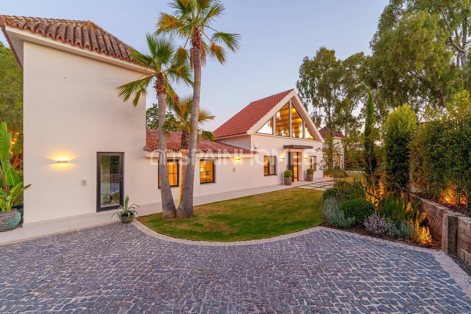 Huvila Marbella, Malaga, Espanja 5 makuuhuonetta, 336 m2 No. 144612